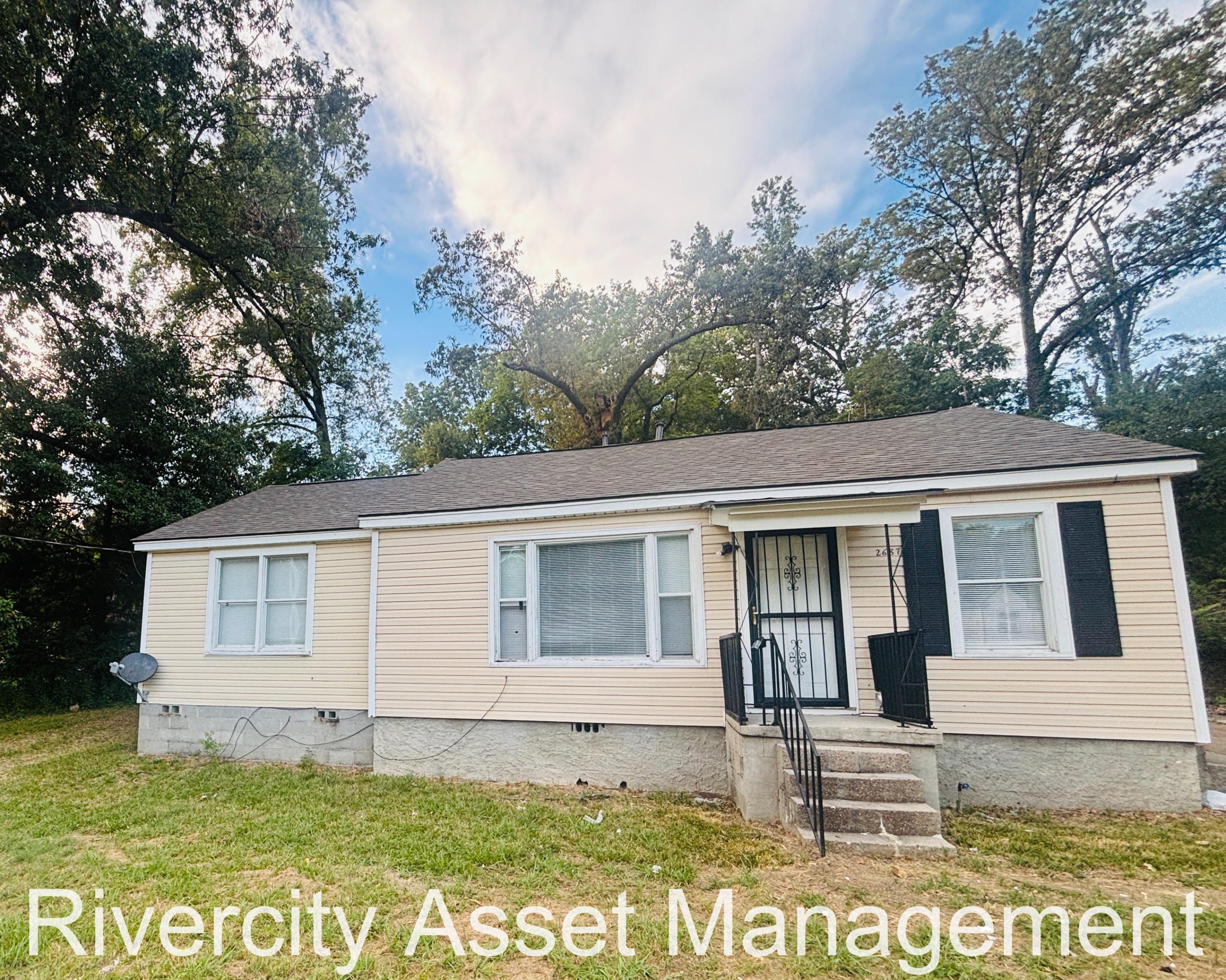2687 Overton Crossing Street
